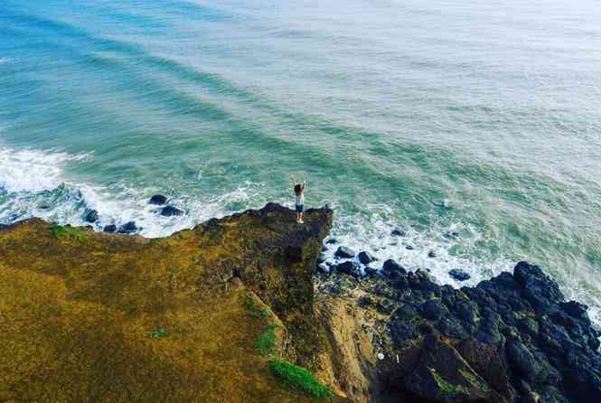 To Check In Hot Nh T Qu Ng Tr Bi N M T Sau M A B O Khi N Gi I Tr Ti C Nu I