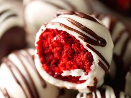Red Velvet Cake - bản du ca của sắc đỏ nhung mê đắm