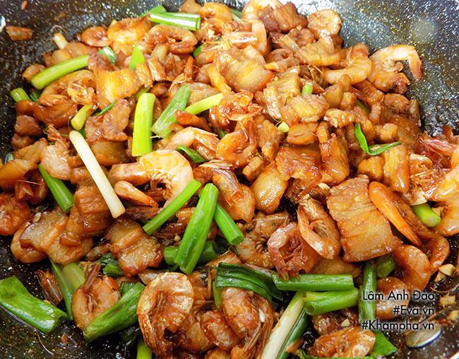 Thịt Rim Tôm Mặn Ngọt Bao Nhiêu Cơm Cũng Hết