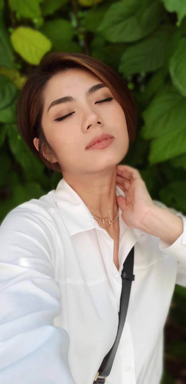 [Image: su-that-khong-tuong-dang-sau-nhung-buc-a...ht1234.jpg]