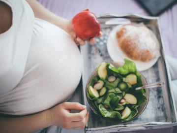 Mách mẹ bầu cách đối phó với những triệu chứng khó chịu chỉ bằng thực phẩm có ngay trong bếp