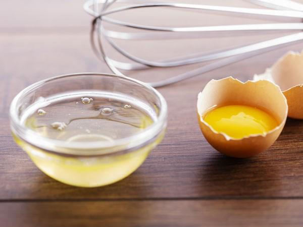 Dưỡng da bằng mặt nạ lòng trắng trứng gà siêu dễ và đơn giản