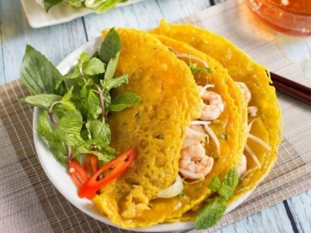 Cách làm bánh xèo giòn, thơm ngon chuẩn vị đặc sản miền Trung
