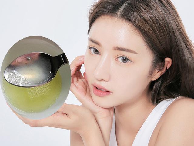Ngày nào cũng skincare mụn vẫn mọc như nấm, hãy áp dụng ngay 2 công thức dưới đây
