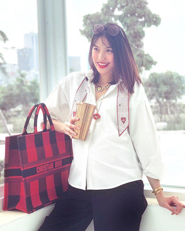 ngay thuong style me bim, lan khue vua tai xuat san catwalk da long lay tu trang diem den toc tai - 10