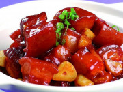 Bếp Eva - Nấu thịt kho tàu tuy nhiên quên tỉ lệ thành phần vàng, thịt dễ dẫn đến ngấy mỡ, ai ăn cũng ngại