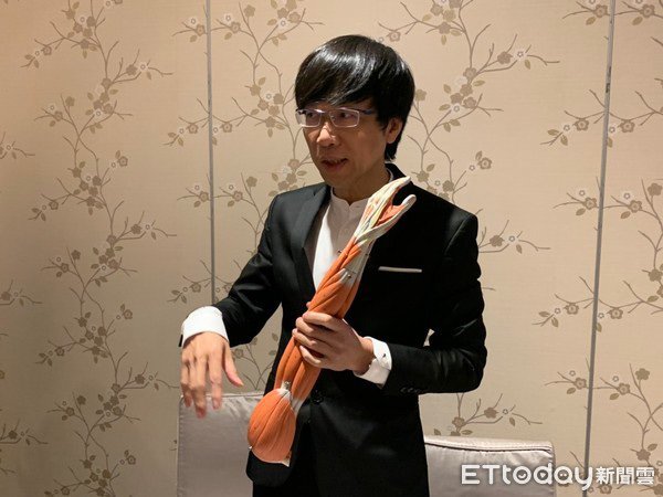 sau 7 dem lam hanh dong tinh cam nay voi vo, nguoi chong phai voi va toi benh vien - 4
