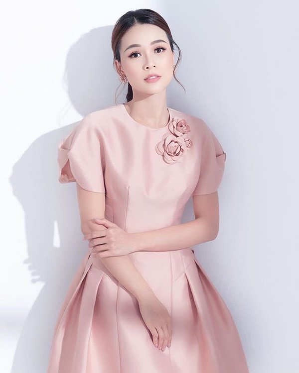 váy xòe màu hồng giá tốt Tháng 7 2023  Mua ngay  Shopee Việt Nam