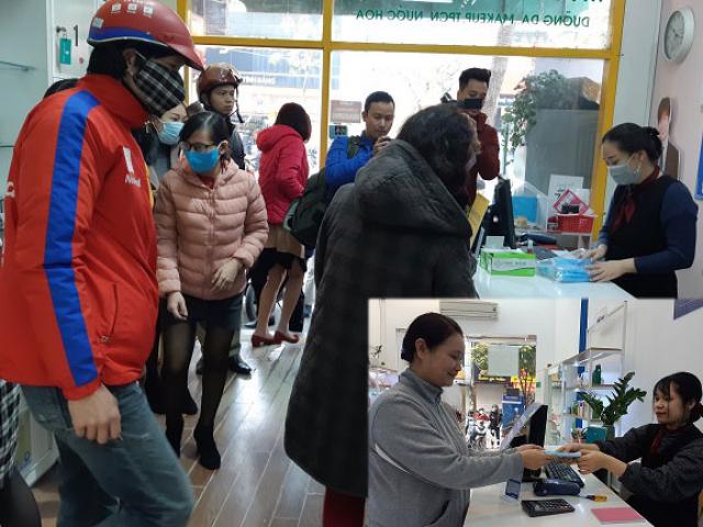 Xếp hàng nhận khẩu trang miễn phí thời dịch bệnh nCoV-2019: Chỉ chiếc khẩu trang thôi cũng quý rồi