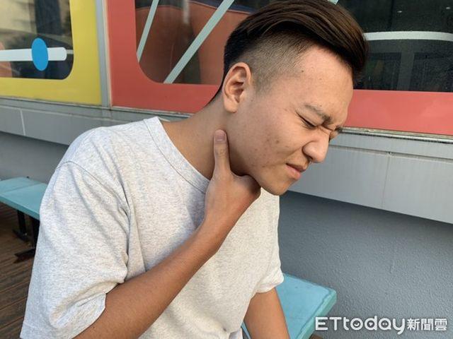 tuong ung thu vi khan giong, nguoi dan ong xau ho khi biet do "qua dem" voi gai la - 1