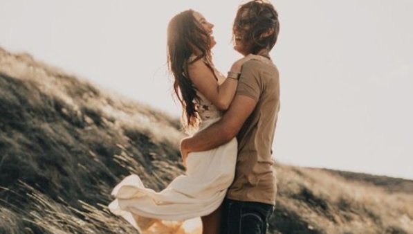 Lời chúc Valentine hay và ý nghĩa cho người yêu ngày 14/2 - 3