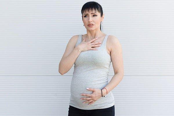 Khó thở khi mang thai từ tháng thứ 5-8 mẹ bầu cần làm gì? - 3