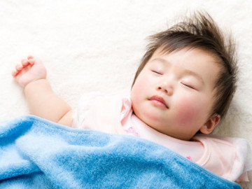 Cách chữa ho cho bé khi ngủ hiệu quả mẹ nên áp dụng ngay 