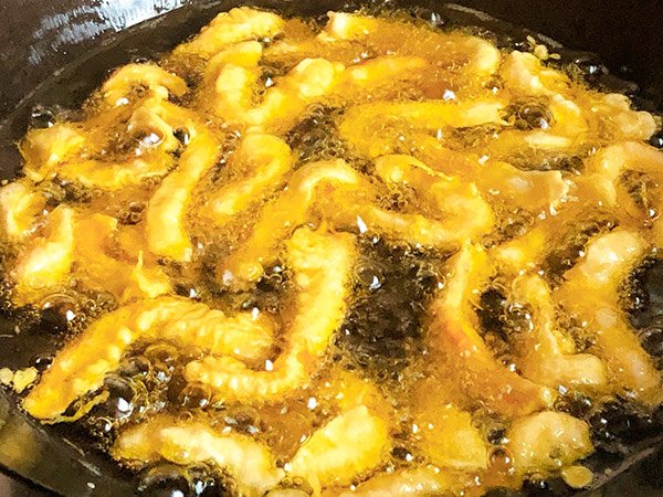 me dam bien thit uc ga kho khoc thanh mon khoai khau cho ca nha - 7