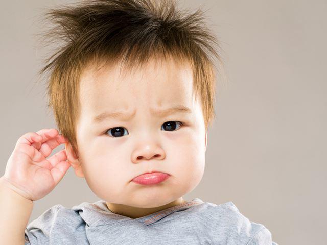 Trẻ bị viêm tai giữa kiêng ăn gì để sớm khỏi bệnh và không tái lại?