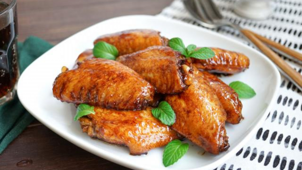 ăn Canh Ga Khong Mai Cũng Chan Mẹ Kheo Tay Cho Them Một Lon Nước Thanh Mon Ngon Cực Phẩm