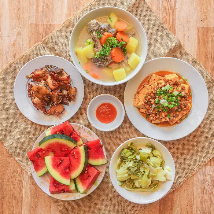 9X khoe cơm mùa đông cho 6 người đủ món ngon nhưng lại bị chê amp;#34;ít thế!amp;#34; - 12