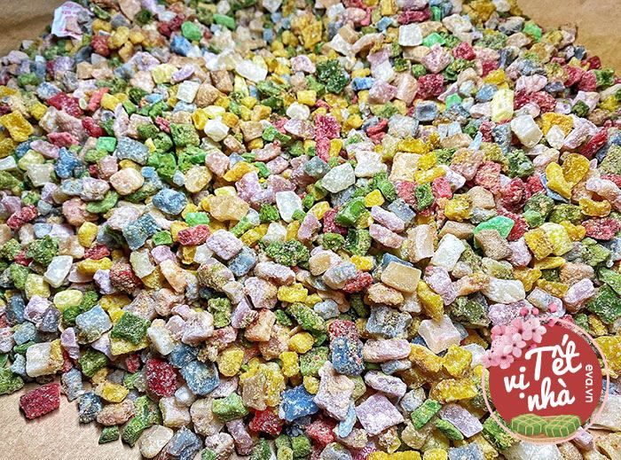 Mẹ đảm mách cách làm mứt dừa non ngũ sắc ngon bất bại, sên mẻ nào kết tinh mẻ đó - 7