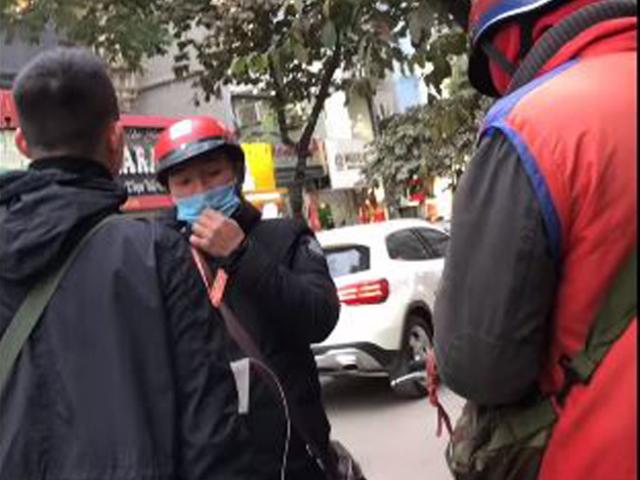 Chủ quán thịt xiên mắng chửi shipper vì lí do không ngờ, CĐM phẫn nộ: Bố đời, mẹ thiên hạ