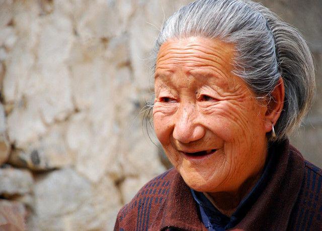 Cụ bà 118 tuổi chia sẻ bí quyết trường thọ, mỗi ngày uống nước này, gan khỏe như người 40 - 1