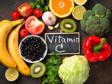 Bác sĩ chỉ những dấu hiệu giúp bạn tự nhận biết mình đang thiếu vitamin A, B, C hay D