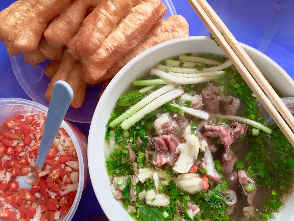 Thói Quen Sai Lầm Khi Ăn Bún Phở Sáng Của Người Việt Ngang Với Ăn Muối Cả  Một Ngày