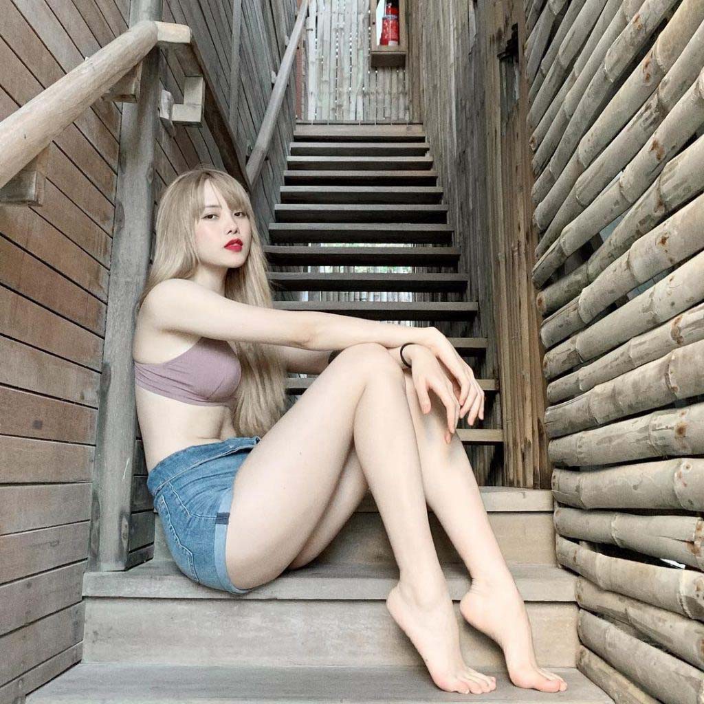 Bật mí làn da phát sáng của Thiều Bảo Trâm: tắm trắng rẻ bèo, chị em học ngay đón Tết - 1