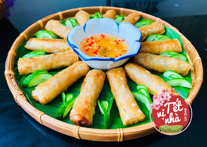 Làm nem rán tuyệt ngon vàng ươm, giòn rụm, không sợ bục cho ngày Tết - 9