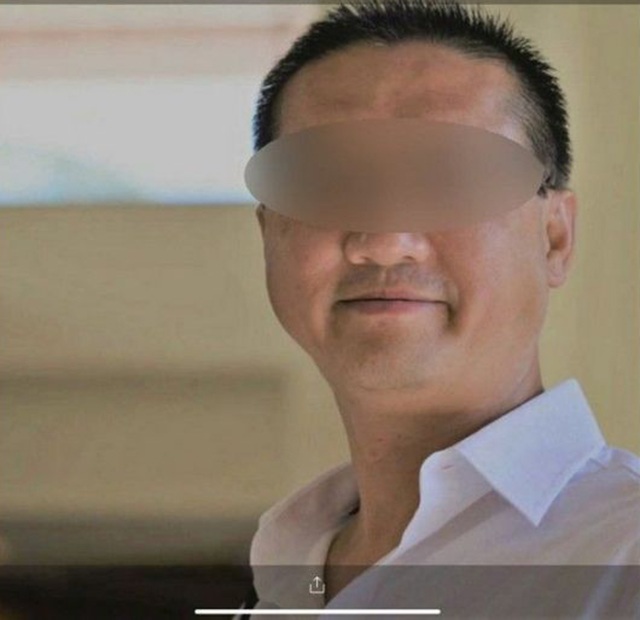 The 57-year-old female giant went online to find a young love, donating 10 billion to discover amp; # 34; trick of the century amp; # 34;  - 4