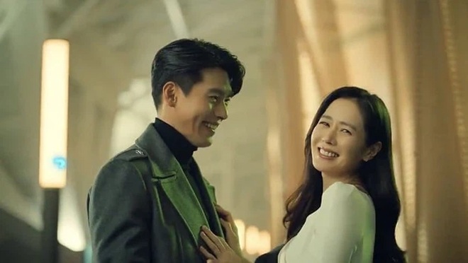 Đúng ngày Valentine, Hyun Bin - Son Ye Jin amp;#34;phát đườngamp;#34; cho các fan, ánh mắt nhà trai gây sốt - 3