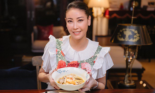 Sao vào bếp: Hoa hậu nhà giàu khoe mâm cơm đạm bạc khiến Mai Phương Thúy amp;#34;muốn ăn 5 bátamp;#34; - 8