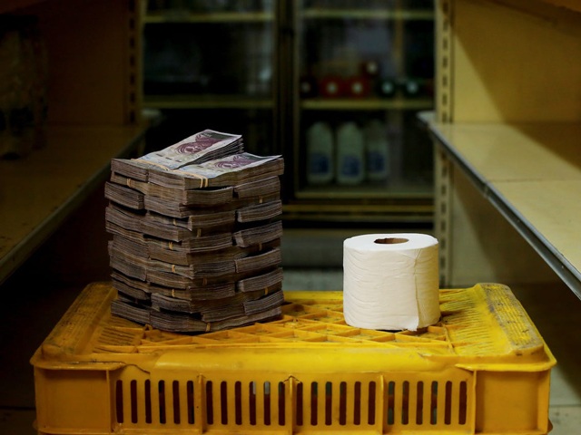 Đất nước nhiều hoa hậu nhất, giá xăng rẻ nhất nhưng 2 chồng tiền ... - Eva.vn 30 Đất nước nhiều hoa hậu nhất, giá xăng rẻ nhất nhưng 2 chồng tiền mới mua được 1 bịch bỉm - 6