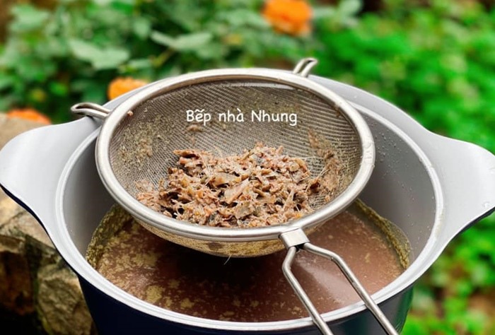 Mẹ đảm mách cách gỡ thịt cá rô đồng cực dễ lại không tanh, nấu canh cải ngon tuyệt - 8