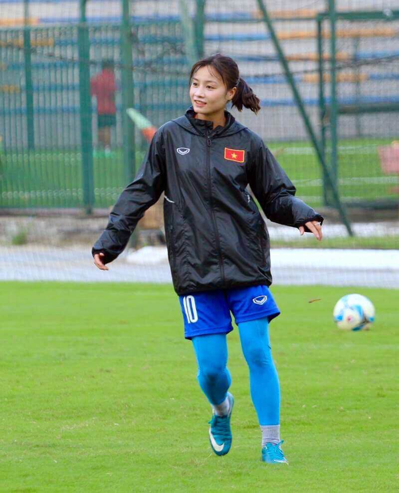 5 cô gái xinh đẹp của làng thể thao Việt, ai không biết cứ ngỡ là hotgirl mạng - 15