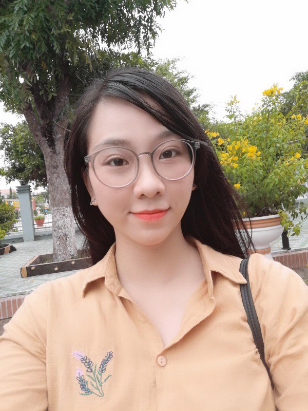 Nhan sắc đẹp tựa Hoa hậu của nữ thiếu uý miền Tây làm dân mạng điêu đứng  - 4