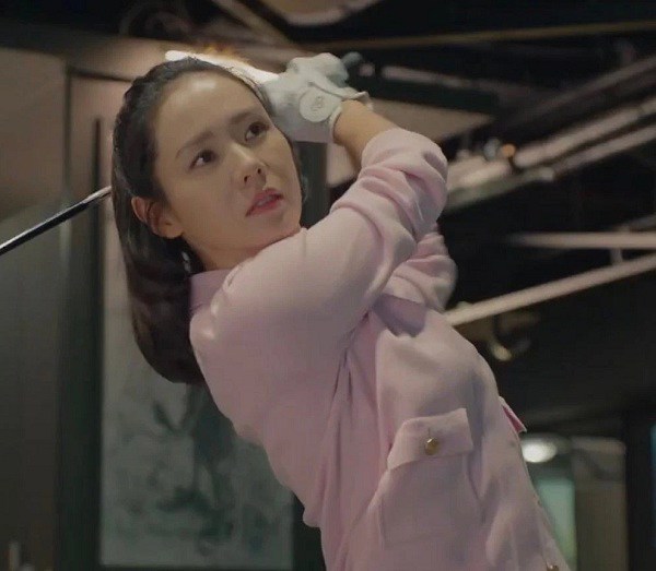 Thời trang của Son Ye Jin trong phim mới gây sốt: vừa trẻ vừa sang như nữ thần - 8
