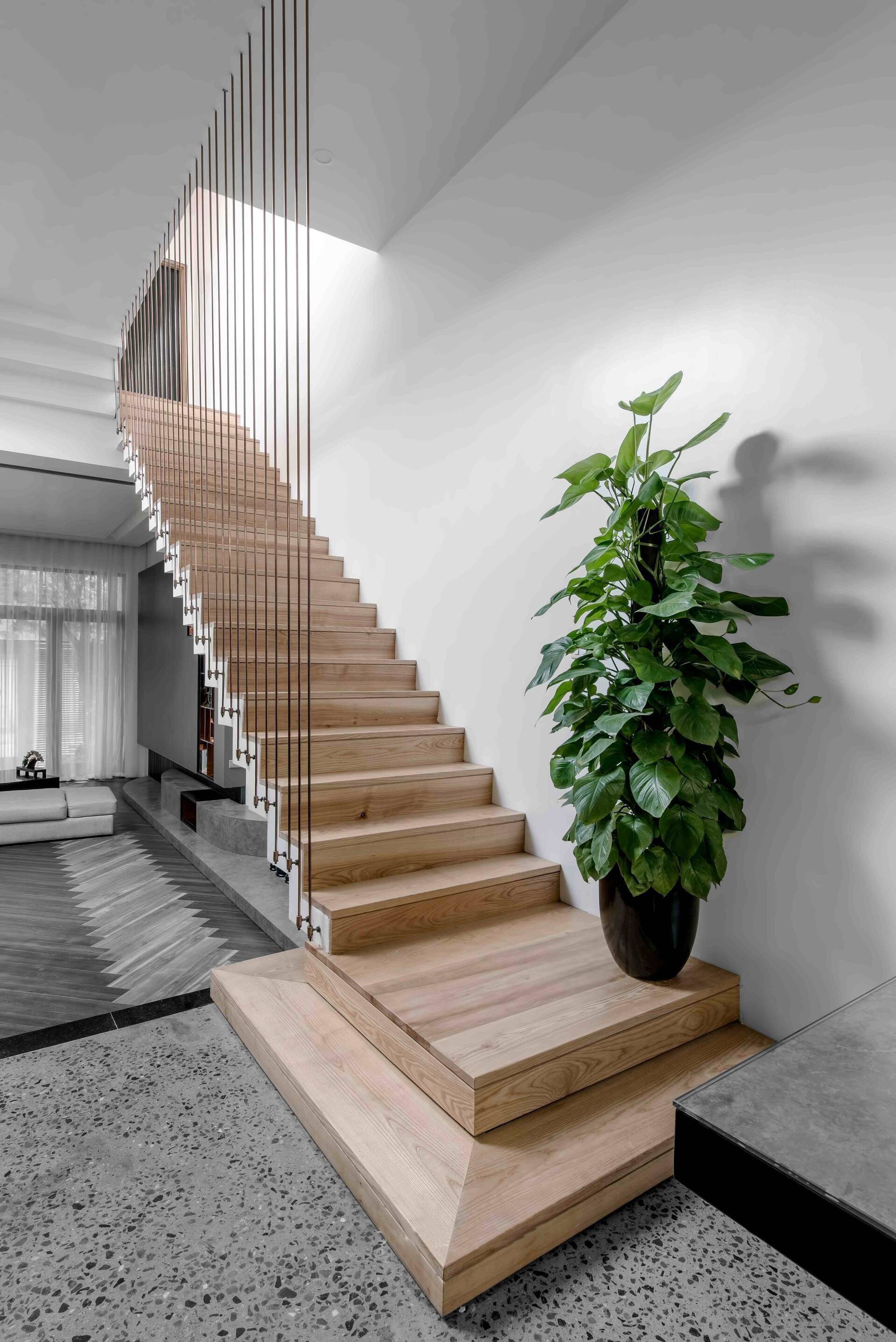 Các mẫu cầu thang gỗ hiện đại năm 2022, nhà nhỏ hay to đều ứng dụng dễ dàng - 14