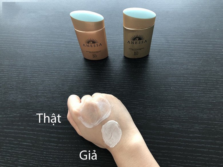 Chai kem chống nắng amp;#34;quốc dânamp;#34; Anessa bị nhái hàng loạt, hội skincare đút túi ngay 7 mẹo phân biệt - 9