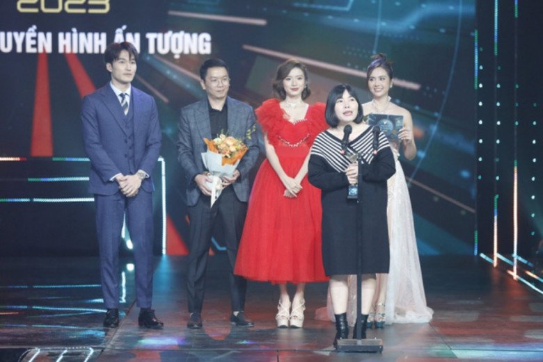 amp;#34;ホテルamp;#34; 紛らわしい VTV Awards 2022: 音声エラーが頻繁に発生し、Thanh Son が突然シャットダウンしました... Thuong Day Sunny が戻ってきましたか?  - 16