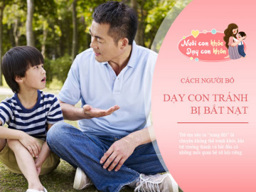 Bạn đánh con, con đánh lại hay mách cô hả bố?, câu trả lời của người bố chuẩn như sách