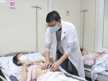 Mẹ Hà Nội mang thai 37 tuần bị sản giật cực nặng, em bé chết lâm sàng được cứu sống ngoạn mục