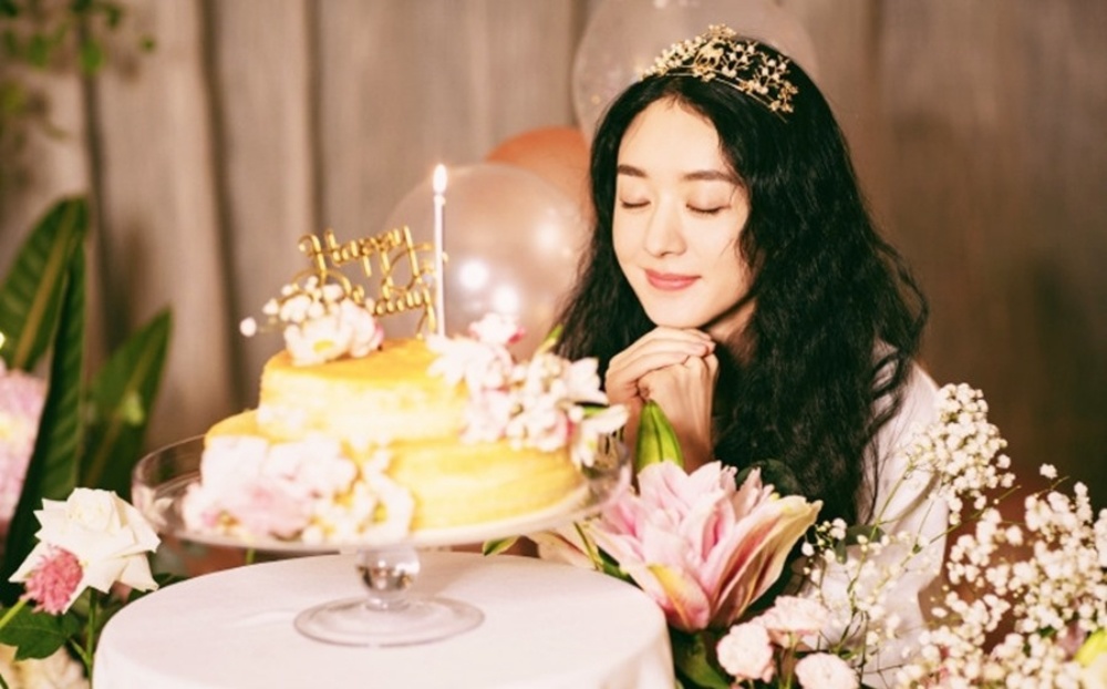 Triệu Lệ Dĩnh: Quý cô tuổi Mão từng bị xem thường từ gia cảnh đến nhân cách giờ amp;#34;hóa phượng hoàngamp;#34; - 10