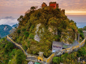 10 ngọn núi nổi tiếng bậc nhất Trung Quốc, cảnh đẹp thoát tục