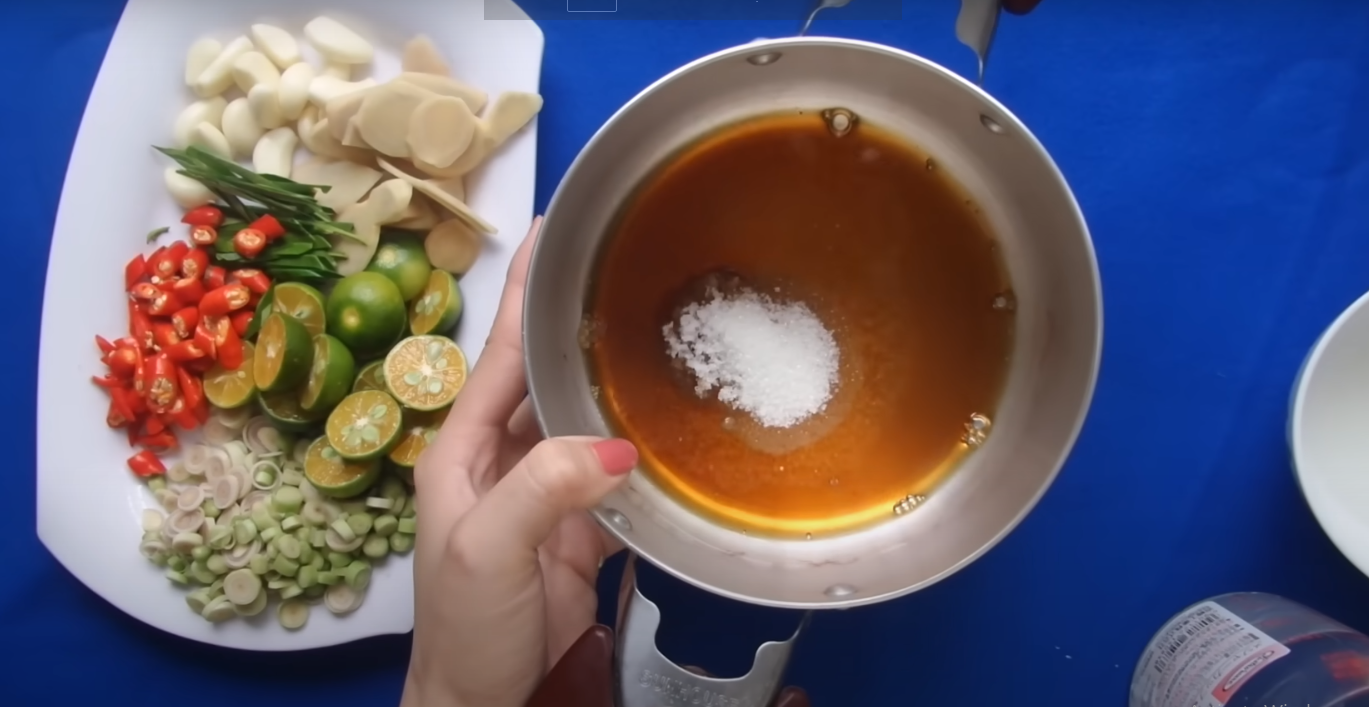 Cách làm chân gà sả tắc tại nhà đơn giản mà vẫn cực kỳ giòn ngon, đậm vị - 12