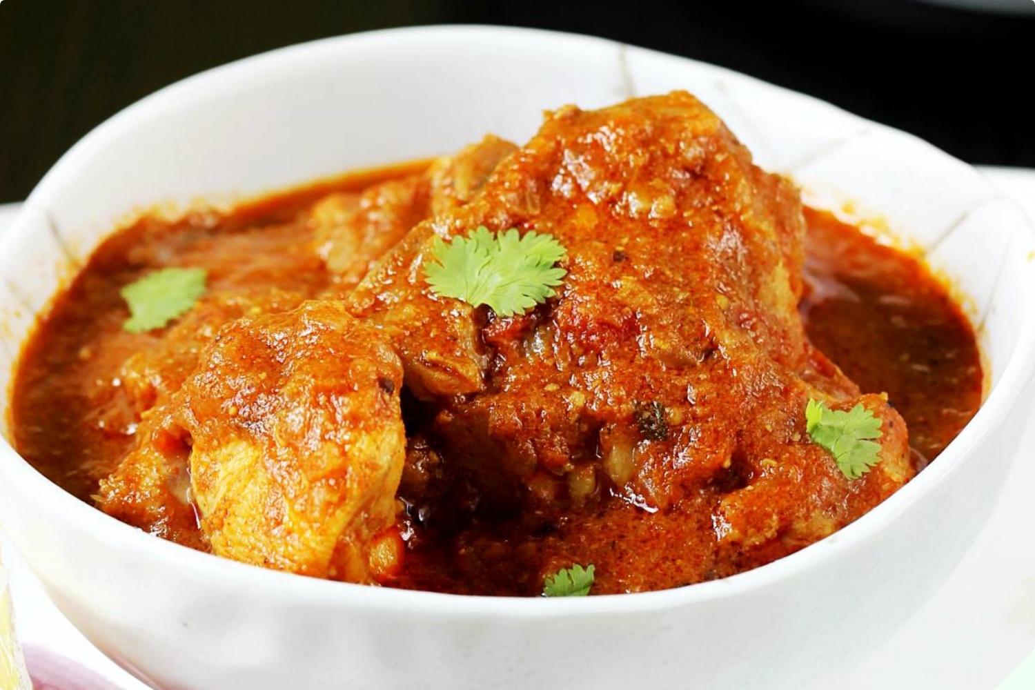 Cách nấu cà ri gà thơm mềm, chuẩn vị Ấn Độ, ngon chẳng kém nhà hàng