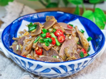 Cả con vịt chỉ có một cái này, đem bóp gỏi được món giòn giòn ngon tụt lưỡi