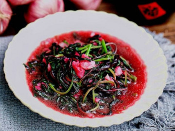 Món ăn cuối tuần - Đừng tưởng rau dền chỉ để nấu canh, chế biến thế này cực ngon lại thanh nhiệt giải độc, bổ máu