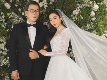 Giữa nghi vấn Vua cá Koi - Hà Thanh Xuân đường ai nấy đi, vợ cũ Thanh Đào vẫn giữ nguyên hình chụp với chồng
