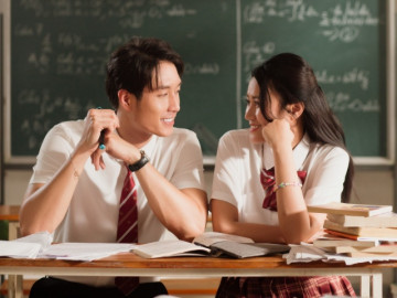 MC thể thao Mai Anh đẹp ngọt ngào, khoe giọng hát đầy cảm xúc trong MV đầu tay