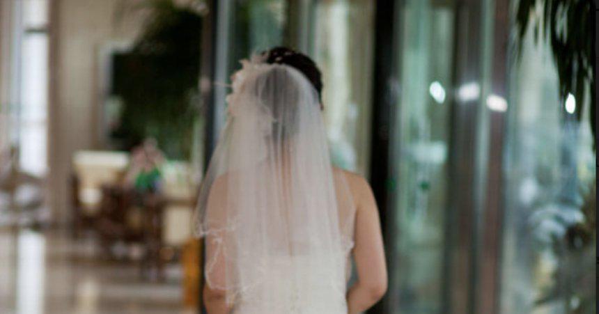 giot nuoc mat muon mang cua thieu nu lay chong o tuoi 17 - 1